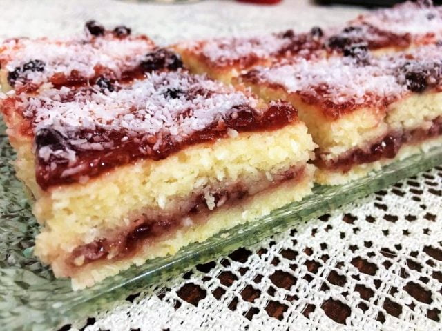 Recept na fantastické kokosové rezy s džemom