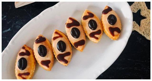 Mocca ovály s kávovými zrnami - recept na vianočné sušienky Mocca ovály s kávovými zrnami - recept na vianočné sušienky