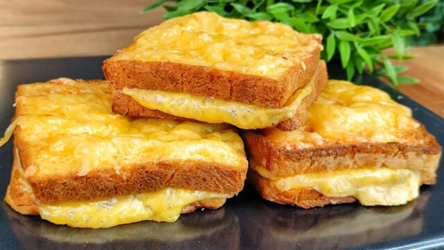 chlebove-toasty-plnene-sunkou-a-syrom Chlebové toasty plnené šunkou a syrom
